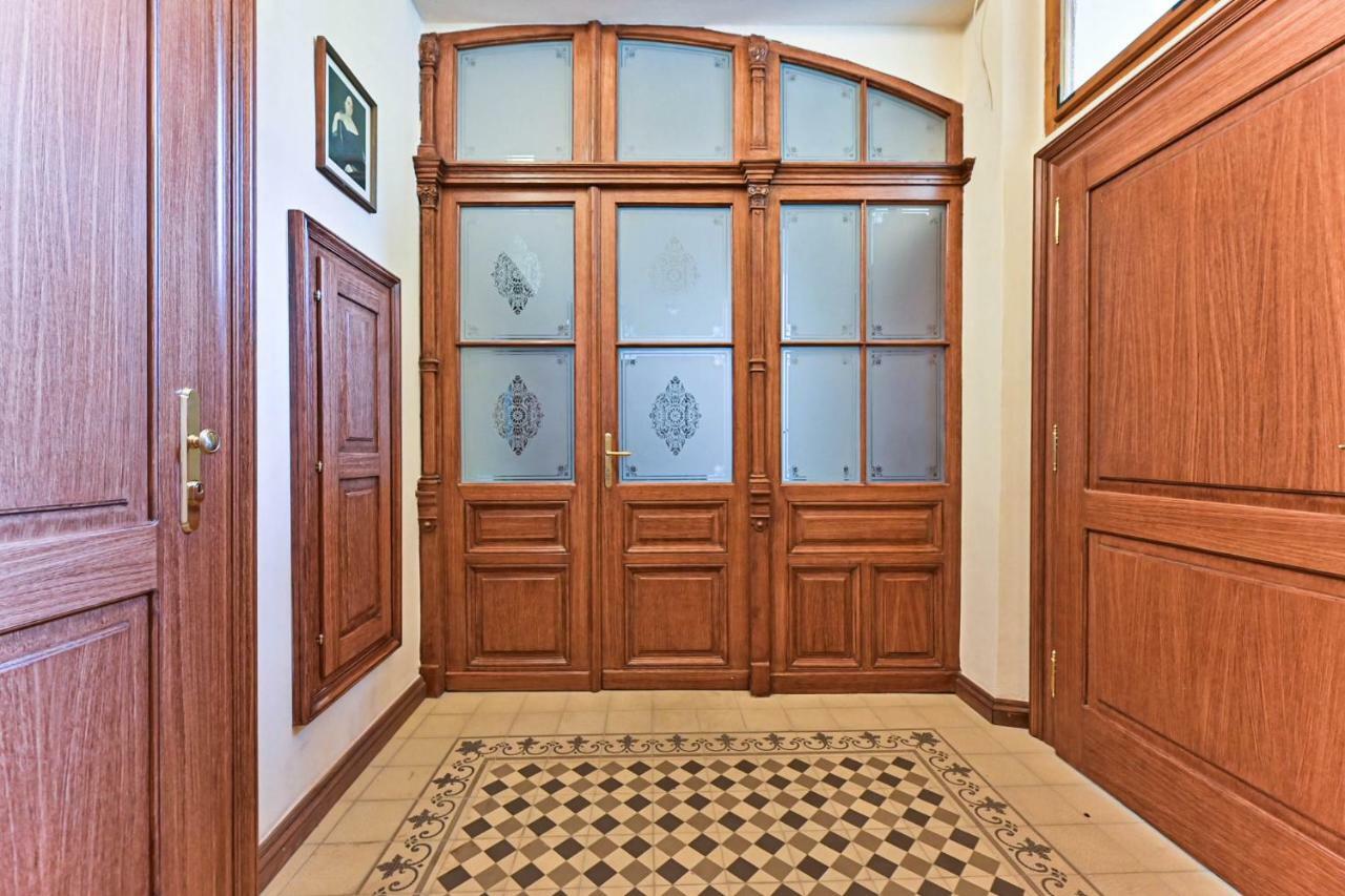 Apartment Nebovidy II - Air Conditioning - Historic City Center Praga Exterior foto